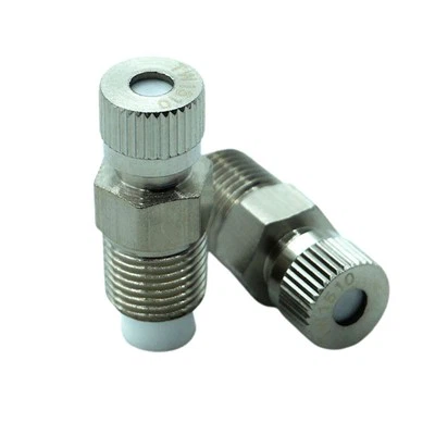 Orifice ceirmeach inghlactha ag misting nozzle 1/8 npt